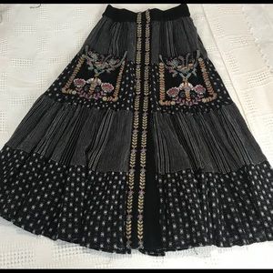 Zara mid length skirt